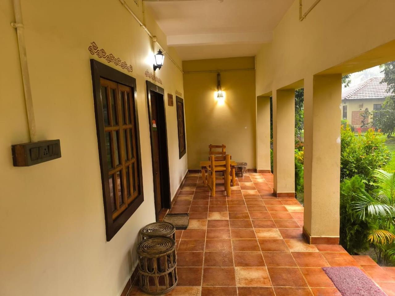 Gram Bangla Retreat Hotel Calcutta Eksteriør billede